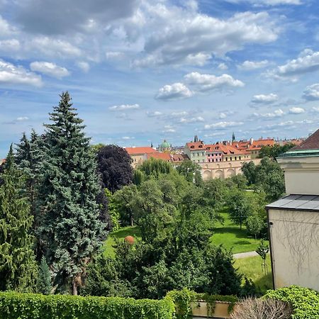 Luxury Family Hotel Royal Palace Prága Kültér fotó