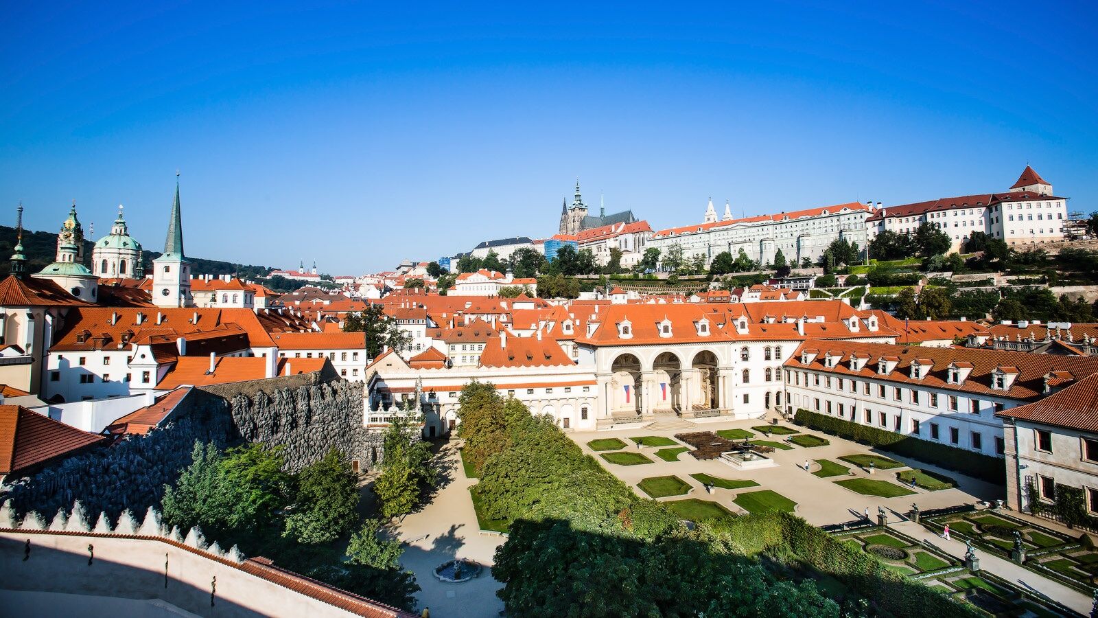 Luxury Family Hotel Royal Palace Prága Kültér fotó